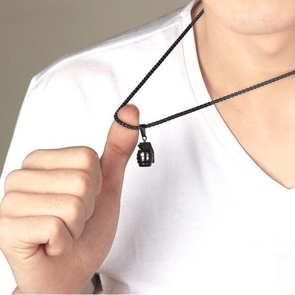 ❤️Custom Unique Hand Grenades Necklace, N90201P114 - Picture 6 of 8
